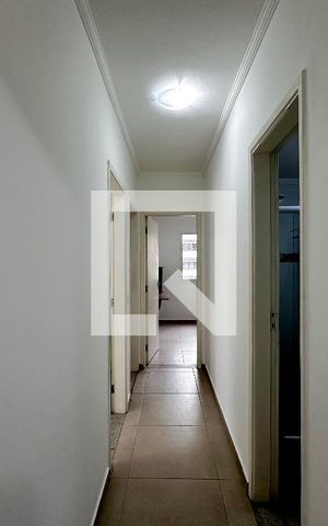 Apartamento para alugar com 85m², 3 quartos e 1 vagaCorredor Quartos