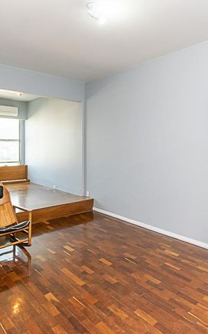 Apartamento para alugar com 96m², 2 quartos e 1 vaga Apartamento para alugar com 96m², 2 quartos e 1 vagaSala - 1