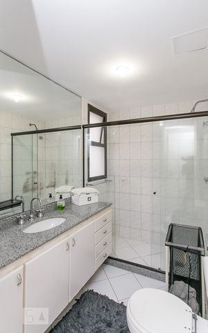 Apartamento para alugar com 105m², 2 quartos e 1 vagaBanheiro