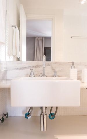 Studio à venda com 31m², 1 quarto e 1 vaga Studio à venda com 31m², 1 quarto e 1 vagaBanheiro