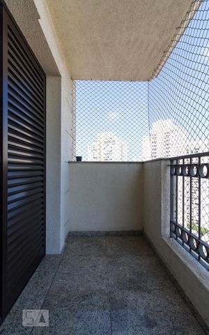 Apartamento à venda com 150m², 3 quartos e 3 vagasVaranda quarto suíte 3 (principal) 