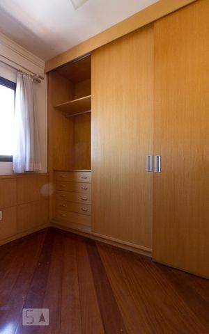 Apartamento à venda com 150m², 3 quartos e 3 vagasArmários Quarto suíte 2 