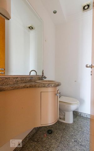 Apartamento à venda com 150m², 3 quartos e 3 vagasLavabo 