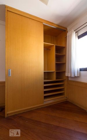 Apartamento à venda com 150m², 3 quartos e 3 vagasArmário Quarto suíte 1 