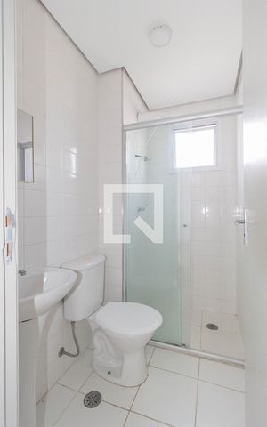 Apartamento para alugar com 45m², 2 quartos e sem vaga Apartamento para alugar com 45m², 2 quartos e sem vagaBanheiro