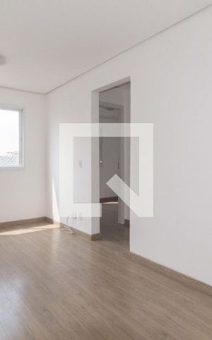 Apartamento para alugar com 45m², 2 quartos e sem vaga Apartamento para alugar com 45m², 2 quartos e sem vagaSala