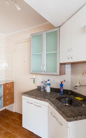 Apartamento para alugar com 67m², 2 quartos e 1 vagaCOZINHA