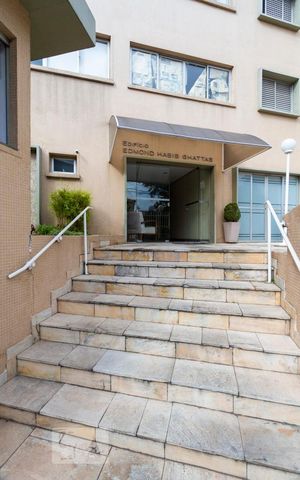 Apartamento para alugar com 67m², 2 quartos e 1 vagaENTRADA
