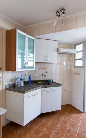 Apartamento para alugar com 67m², 2 quartos e 1 vagaCOZINHA