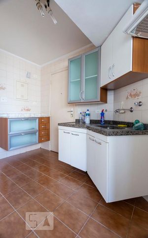 Apartamento para alugar com 67m², 2 quartos e 1 vagaCOZINHA
