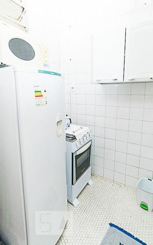 Apartamento para alugar com 38m², 1 quarto e sem vaga Apartamento para alugar com 38m², 1 quarto e sem vagaCozinha - 1