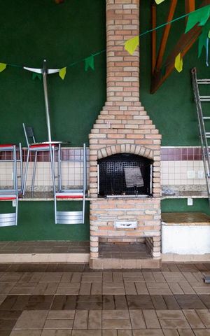 Apartamento à venda com 74m², 2 quartos e 2 vagasCHURRASQUEIRA