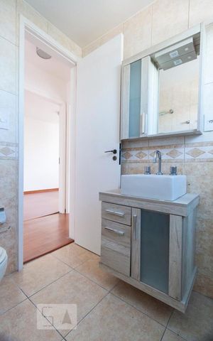 Apartamento à venda com 74m², 2 quartos e 2 vagasBANHEIRO SOCIAL