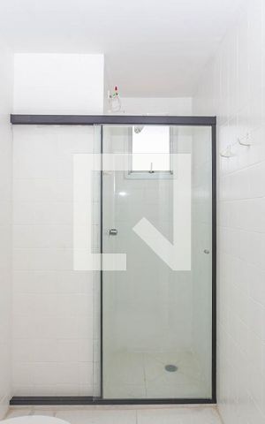 Apartamento à venda com 50m², 2 quartos e 1 vaga Apartamento à venda com 50m², 2 quartos e 1 vagaBanheiro