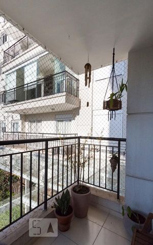 Apartamento à venda com 46m², 1 quarto e 1 vagaVARANDA