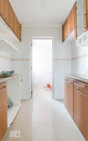 Apartamento à venda com 70m², 3 quartos e 2 vagasCozinha