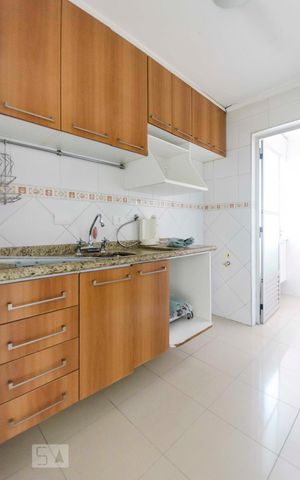 Apartamento à venda com 70m², 3 quartos e 2 vagasCozinha