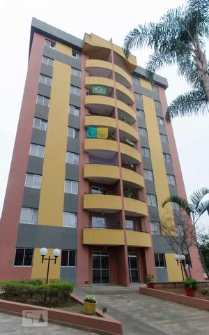 Apartamento à venda com 70m², 3 quartos e 2 vagasFachada
