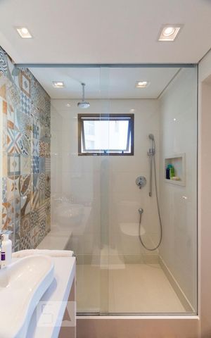 Apartamento à venda com 132m², 2 quartos e 3 vagasBANHEIRO SUITE