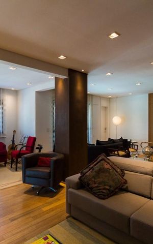 Apartamento à venda com 132m², 2 quartos e 3 vagasSALA