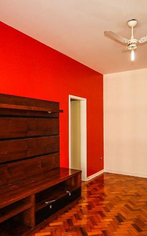 Apartamento à venda com 90m², 2 quartos e 1 vagaSala