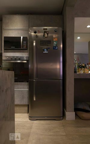 Apartamento à venda com 130m², 2 quartos e 2 vagasCozinha (Geladeira)