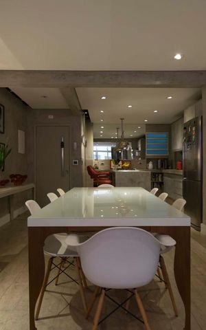 Apartamento à venda com 130m², 2 quartos e 2 vagasSala