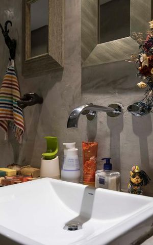 Apartamento à venda com 130m², 2 quartos e 2 vagasLavabo (Torneira)