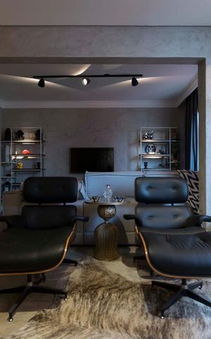 Apartamento à venda com 130m², 2 quartos e 2 vagasSala