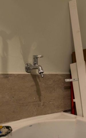 Apartamento à venda com 130m², 2 quartos e 2 vagasLavanderia (Torneira)