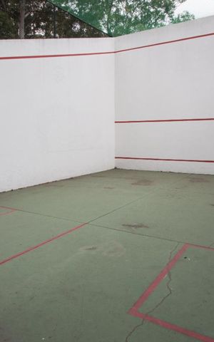 Apartamento à venda com 96m², 2 quartos e 2 vagasquadra de squase