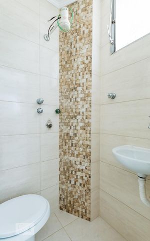 Apartamento à venda com 90m², 3 quartos e 1 vaga Apartamento à venda com 90m², 3 quartos e 1 vagaBanheiro de Serviço