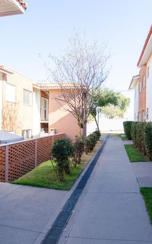 Apartamento à venda com 55m², 2 quartos e 1 vagaDependências do condomínio - entrada do bloco