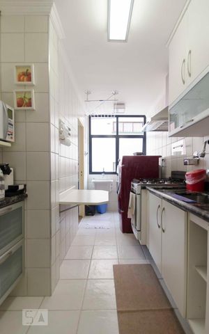 Apartamento à venda com 67m², 2 quartos e 1 vagaCozinha