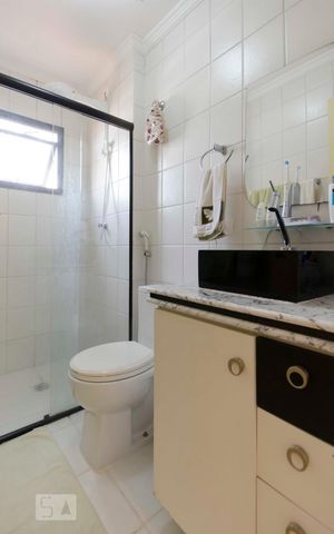 Apartamento à venda com 67m², 2 quartos e 1 vagaBanheiro Suíte