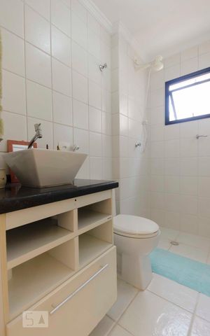 Apartamento à venda com 67m², 2 quartos e 1 vagaBanheiro