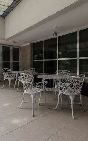 Apartamento à venda com 70m², 2 quartos e 1 vagaÁrea comum