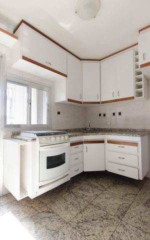 Apartamento à venda com 70m², 2 quartos e 1 vagaCozinha
