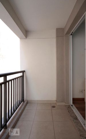 Studio à venda com 41m², 1 quarto e 1 vagaVaranda