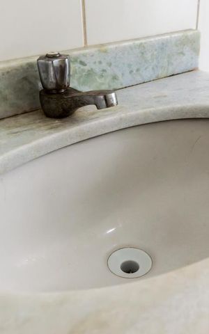 Apartamento para alugar com 58m², 2 quartos e 1 vaga Apartamento para alugar com 58m², 2 quartos e 1 vagaBanheiro