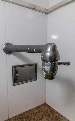 Apartamento à venda com 110m², 3 quartos e 1 vaga Apartamento à venda com 110m², 3 quartos e 1 vagaTorneira tanque