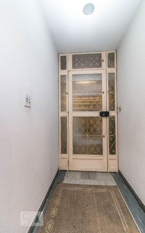 Apartamento à venda com 110m², 3 quartos e 1 vaga Apartamento à venda com 110m², 3 quartos e 1 vagaPorta de segurança/Hall de entrada1