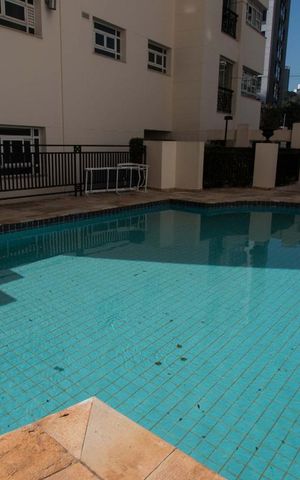 Apartamento à venda com 240m², 4 quartos e 3 vagaspiscina