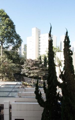 Apartamento à venda com 240m², 4 quartos e 3 vagasvista