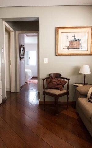 Apartamento à venda com 240m², 4 quartos e 3 vagascorredor