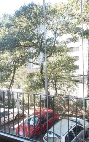 Apartamento para alugar com 72m², 3 quartos e 1 vagavaranda