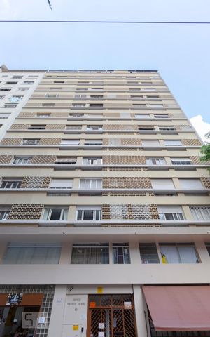 Apartamento à venda com 35m², 1 quarto e sem vagaFachada