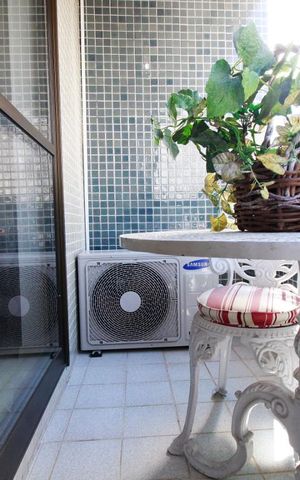 Apartamento para alugar com 75m², 2 quartos e 2 vagasVaranda