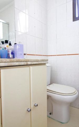 Apartamento para alugar com 75m², 2 quartos e 2 vagasBanheiro suíte
