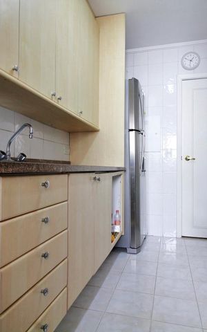 Apartamento para alugar com 75m², 2 quartos e 2 vagasCozinha